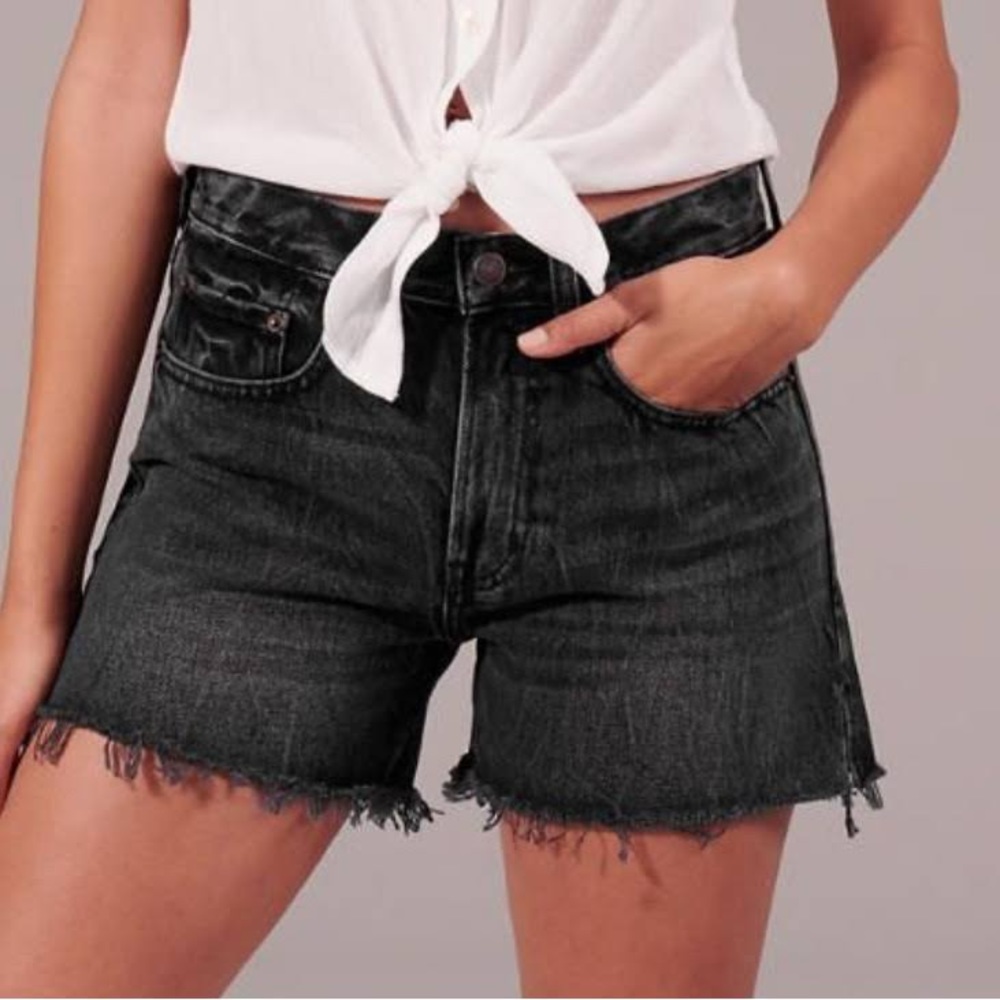 Abercrombie & Fitch Mid Rise The Boyfriend Shorts Black Wash